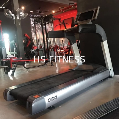 5hp βαρέων καθηκόντων Treadmill κανονικό κιγκλίδωμα αριθμητικών πληκτρολογίων 0-20% PU οθόνης