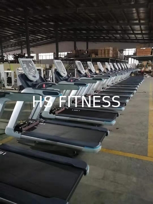Η γυμναστική ικανότητας ζωής οθόνης αφής Precor μηχανοποίησε εμπορικό Treadmill
